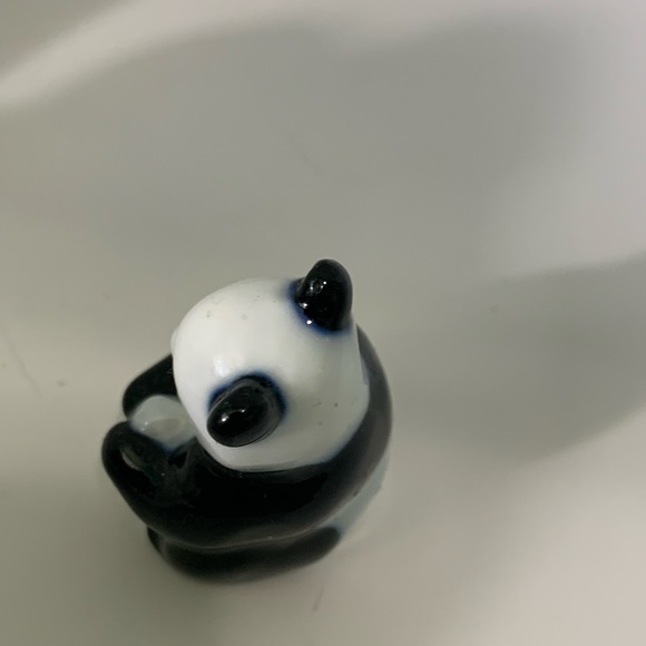 Miniature ceramic panda - Picture 6 of 6
